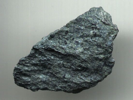 鉻鐵礦(圖3)