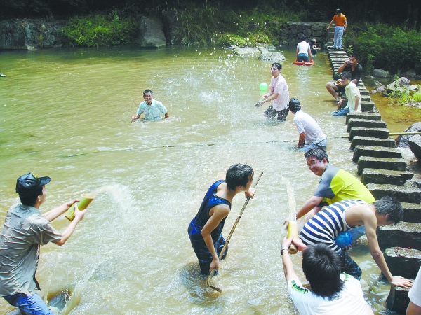 四明山清涼避暑節