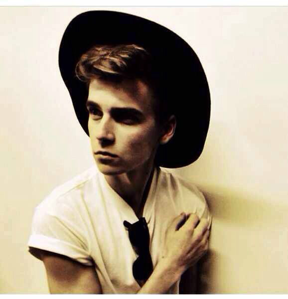 Joe Sugg