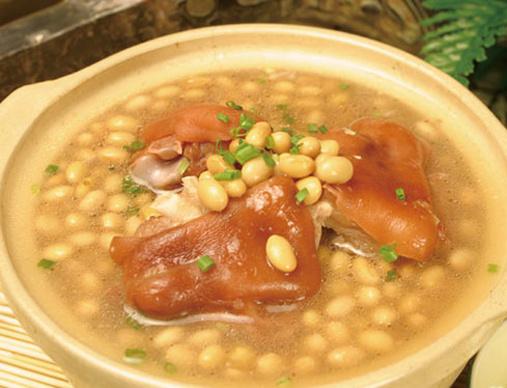 煨黃豆湯