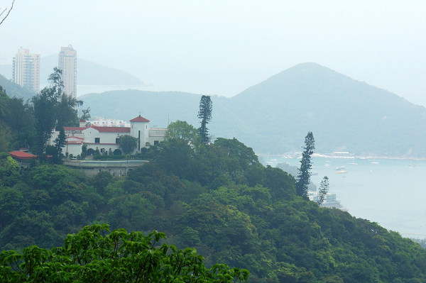 黃泥涌峽