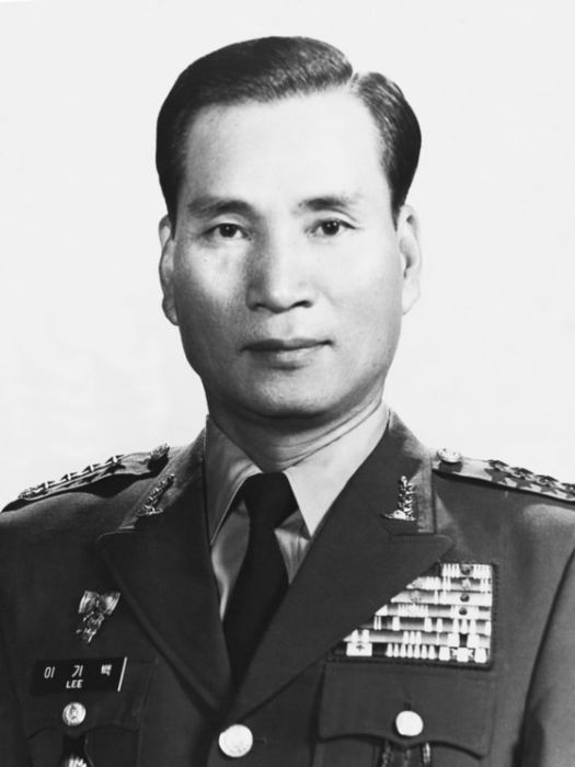 李基百