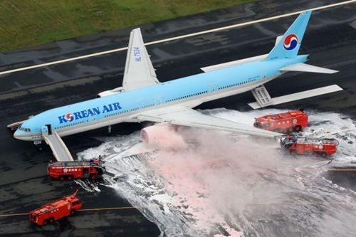 5·27羽田機場客機起火事故