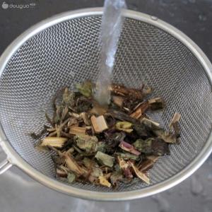 解“困”解“癢”：薄荷牛奶飲