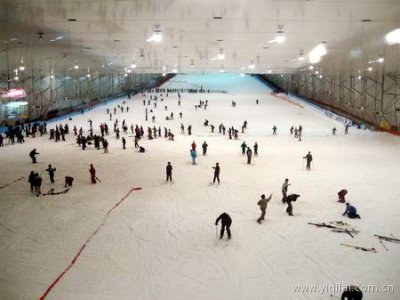 銀七星室內滑雪場