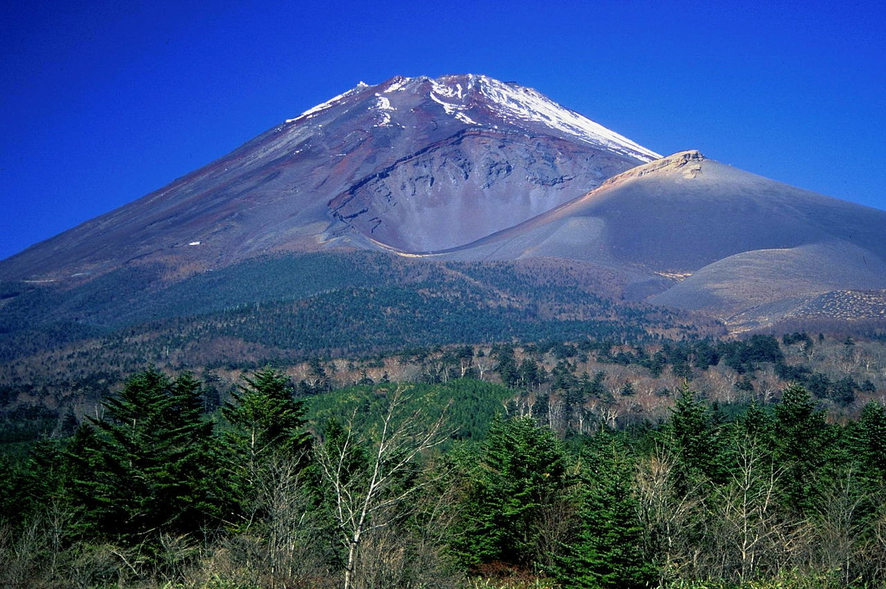 寶永山