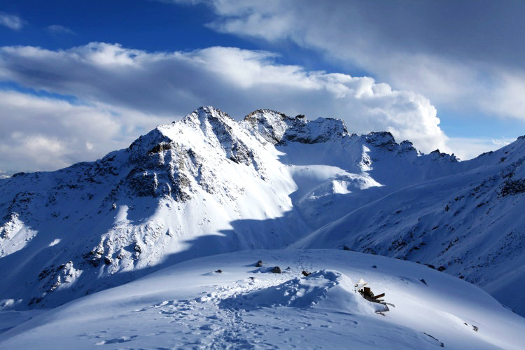 奧太雪山