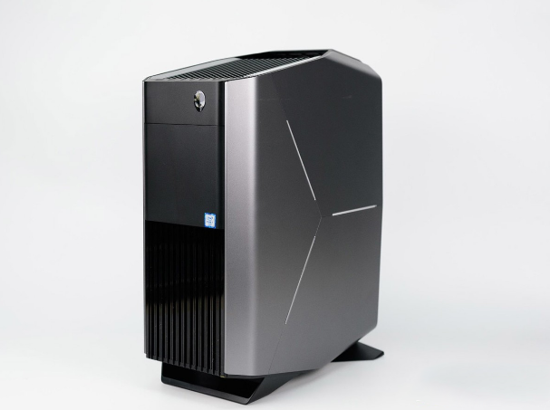 Alienware Aurora R5