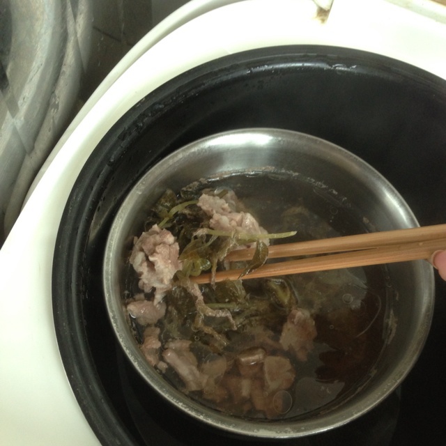 金線蓮瘦肉湯