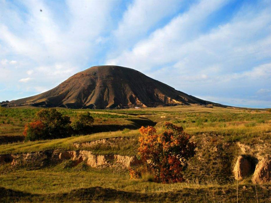 中心式火山機構