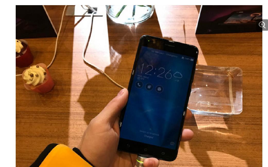 華碩Zenfone 3 Zoom