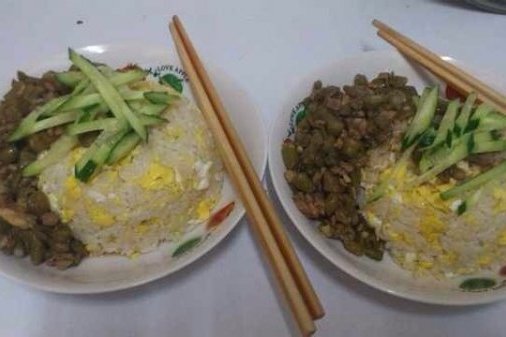 野蒜苗炒飯