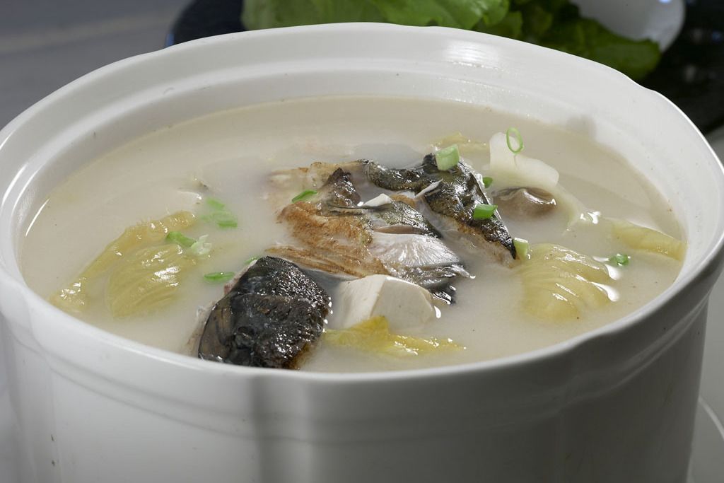 魚頭麵筋湯