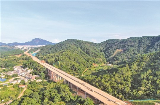 寧波—東莞高速公路潮州東聯絡線