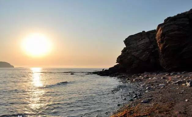 吊龍蛋島