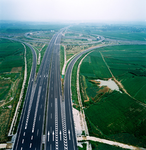 臨沂市公路勘察設計院承擔的日竹高速