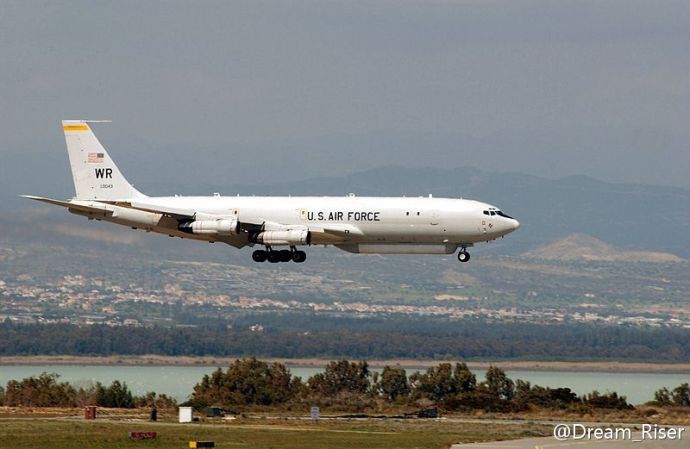 E-8C 116th ACW Georgia ANG landing 2003