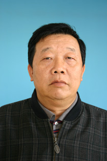 謝明仁