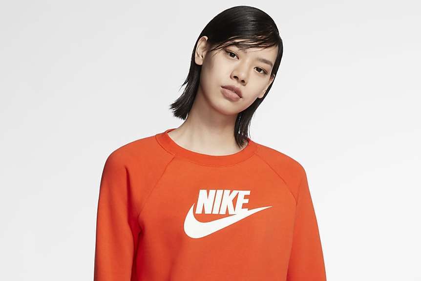 Nike Sportswear Essential 女子針織圓領上衣