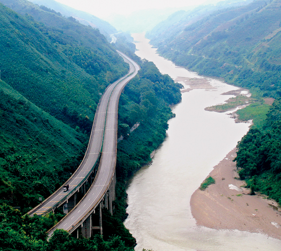 新街—河口高速公路