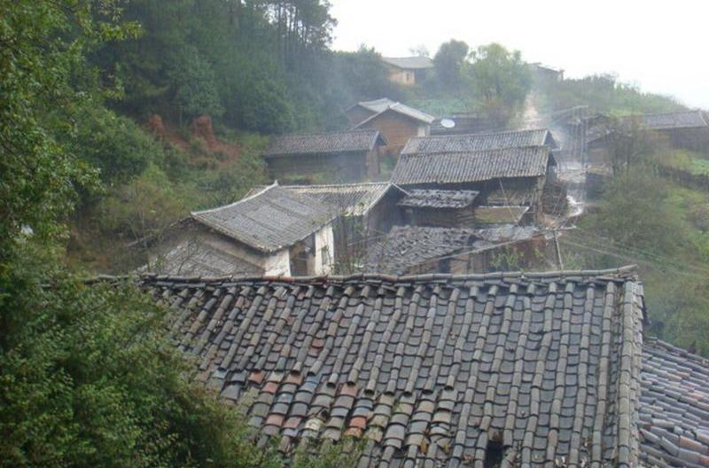 高明自然村(雲南麗江省寧蒗縣西川鄉高明自然村)