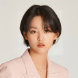 李妍(1995年出生的韓國女演員)
