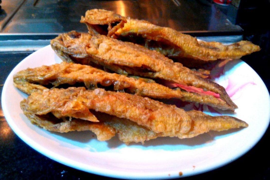 香酥脫骨小黃魚