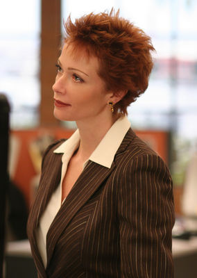 Lauren Holly