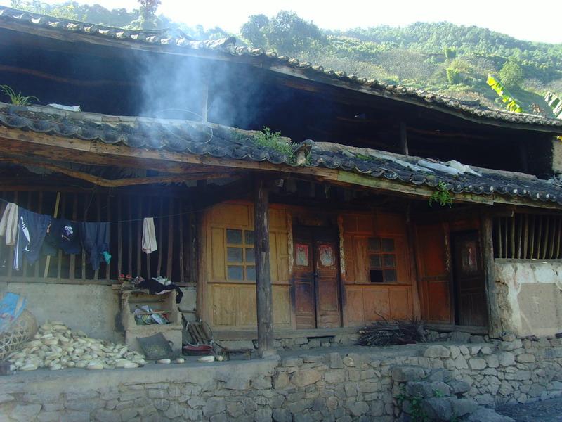 雲南省楚雄市八角鎮灑洲村委會芭蕉樹村民居