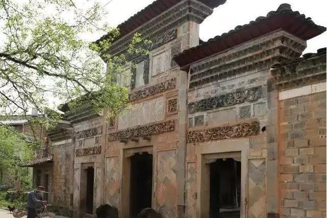 李氏宗祠(撫州市宜黃縣的景點)