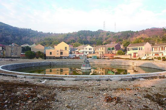 荷花村(湖南省永州市祁陽縣潘市鎮下轄村)