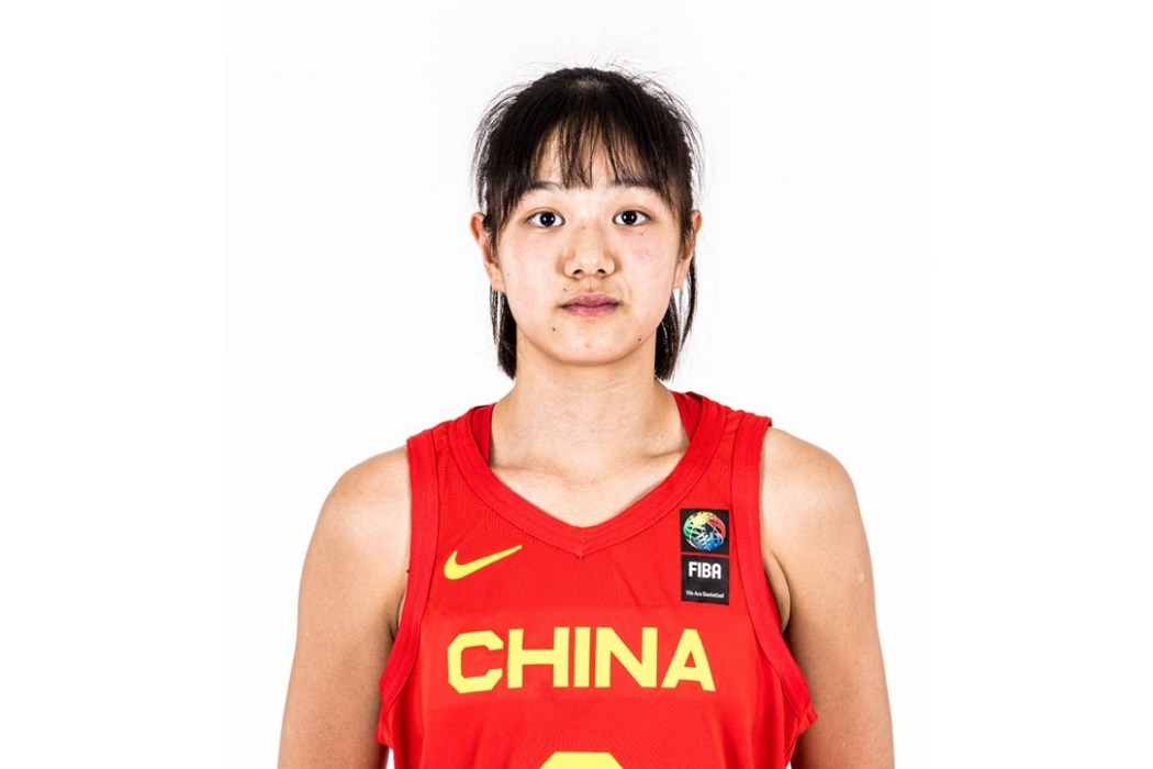 李青陽(中國女子籃球運動員)