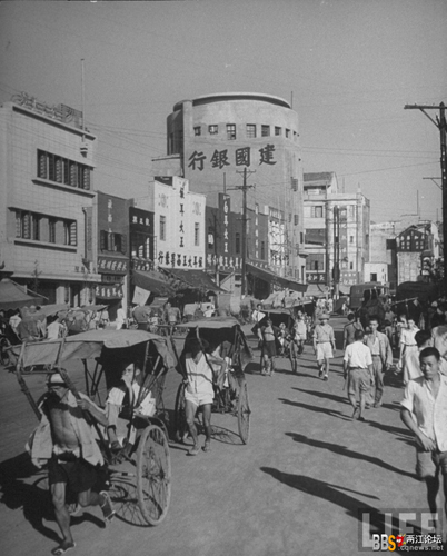 建國銀行背側