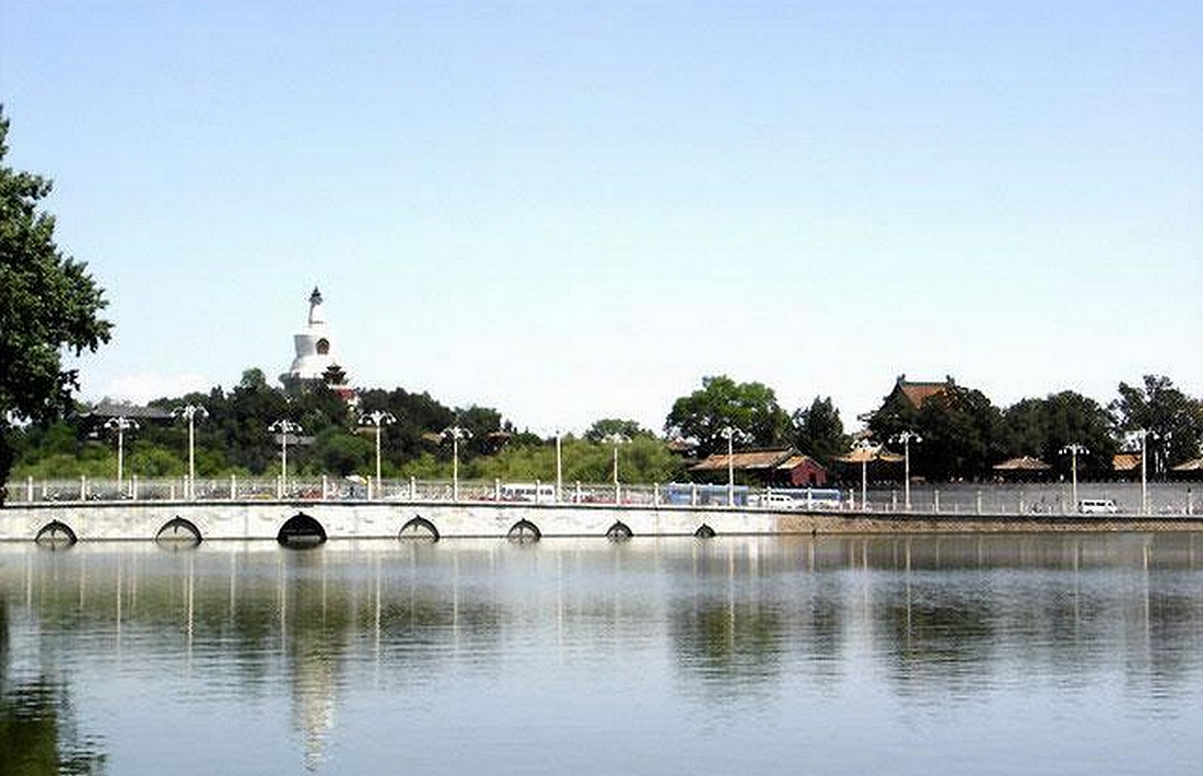 北海(北京市西城區北海公園內湖泊)