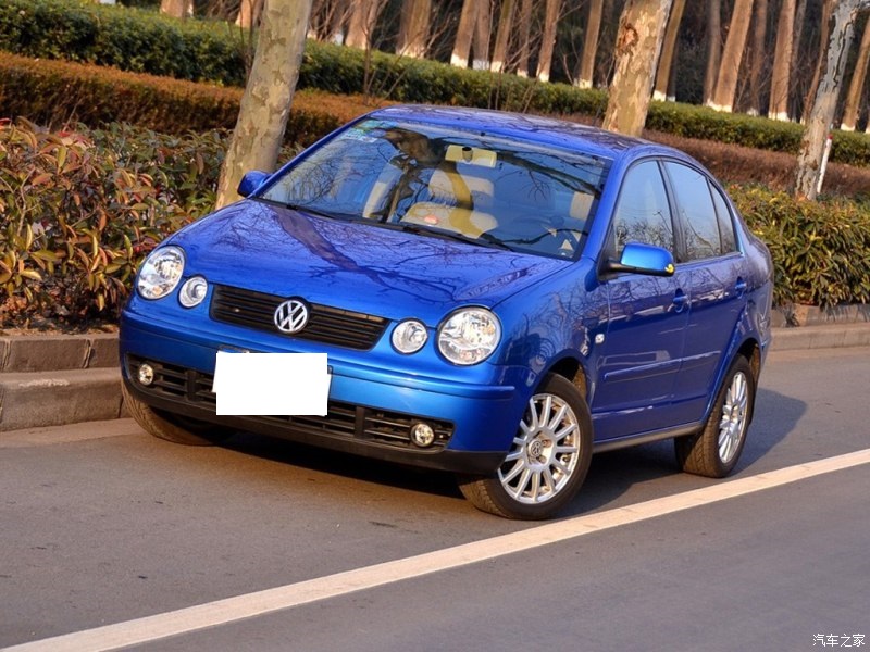 POLO 2004款三廂 1.6L 手動豪華型