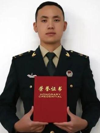 李猛(中國人民解放軍火箭軍某部戰士)