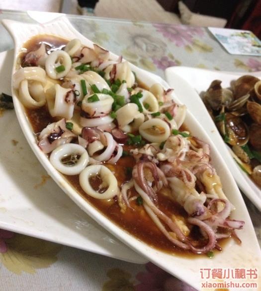 魷魚蒸豆腐