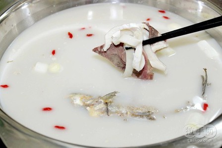 鯽魚羊肉湯