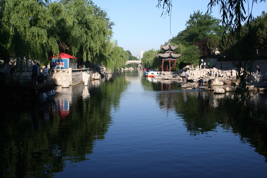 濟南護城河風景