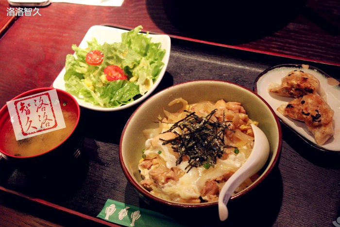 蛋雞肉飯套餐