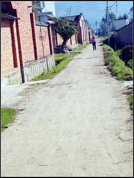 下莊子村(雲南曲靖市霑益縣播樂鄉下轄村)