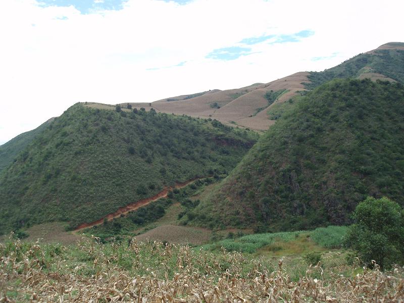 燕子岩自然村(鶴慶縣西邑鎮下轄自然村)