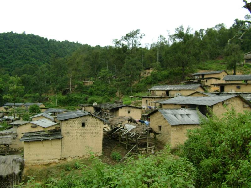 拉龍村(雲南紅河州綠春縣大黑山鎮轄行政村)