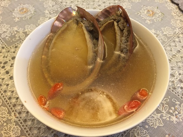 瘦肉鮑魚湯