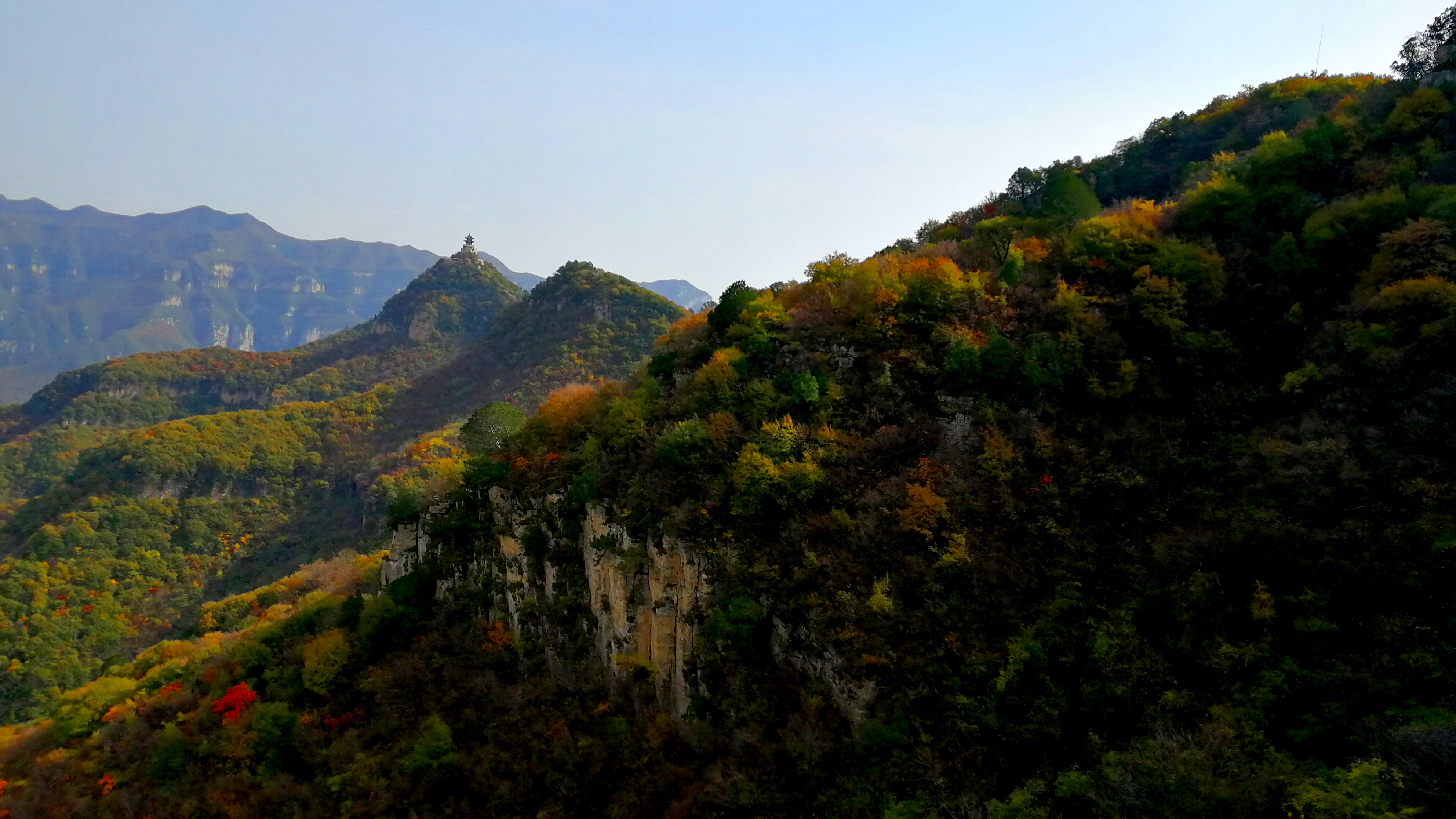 雲丘山