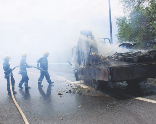 6·9新疆烏奎高速貨車起火事故