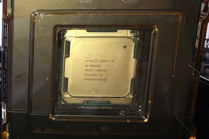 Intel 酷睿i9 9980XE