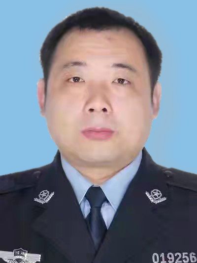 王豐(河南省開封市禹王台區政府副區長，市公安局禹王台分局政委)