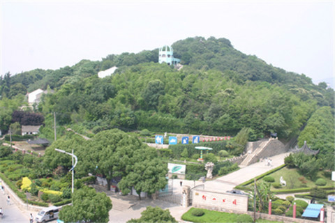 何山(江蘇省蘇州市山名)