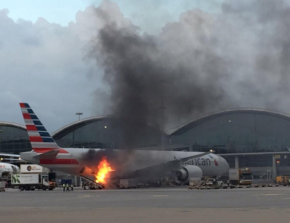 12·10福州機場飛機起火事件